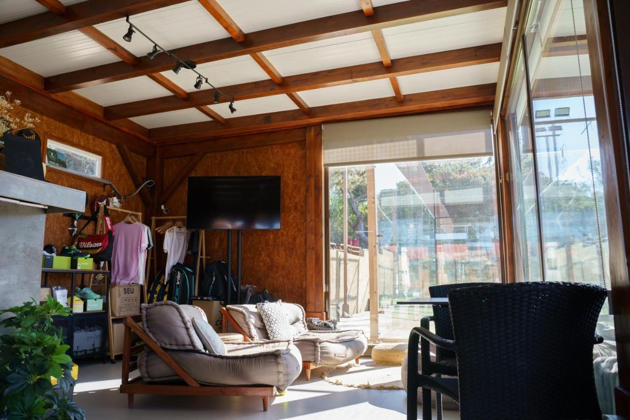 アゼーニャス・ド・マール Azen Cool House Bed & Breakfast エクステリア 写真
