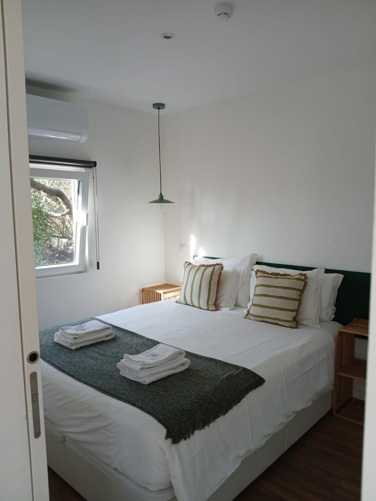 アゼーニャス・ド・マール Azen Cool House Bed & Breakfast エクステリア 写真