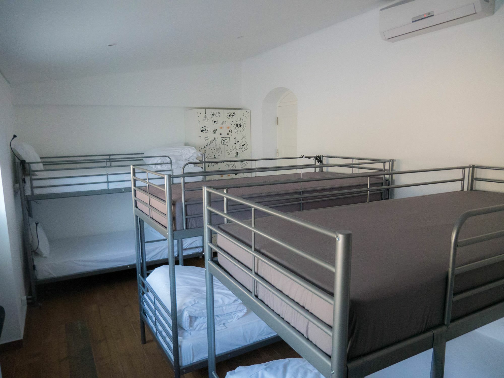 アゼーニャス・ド・マール Azen Cool House Bed & Breakfast エクステリア 写真