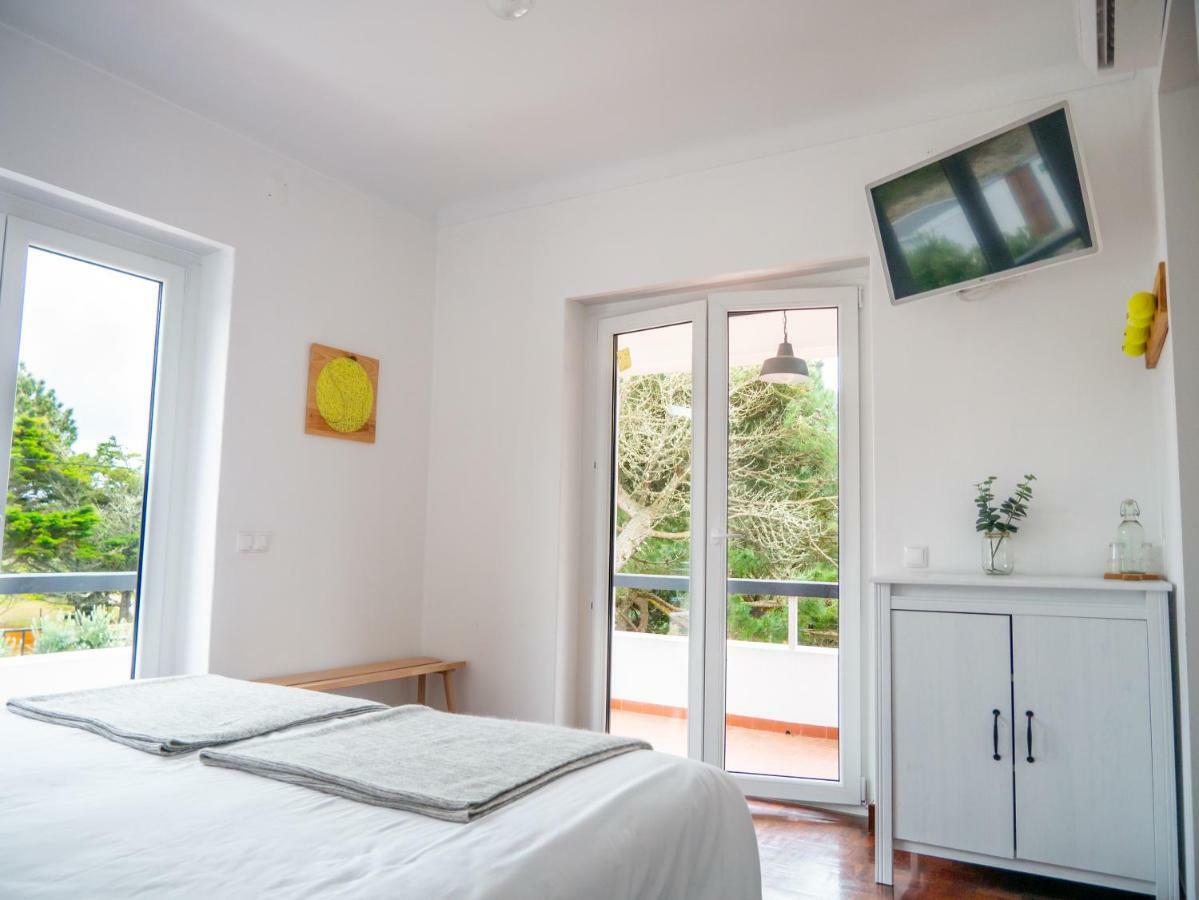 アゼーニャス・ド・マール Azen Cool House Bed & Breakfast エクステリア 写真